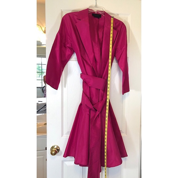 BCBG Dresses Maxazria Pink 100% Silk size Medium - Picture 3 of 8